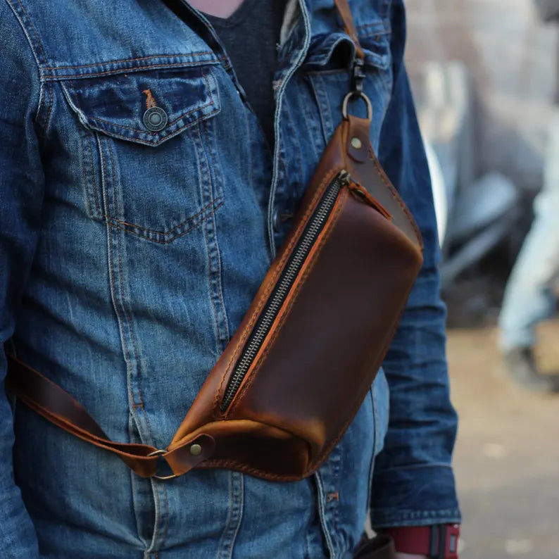 Unisex Brown Leather Fanny Pack - Crossbody Travel Pouch