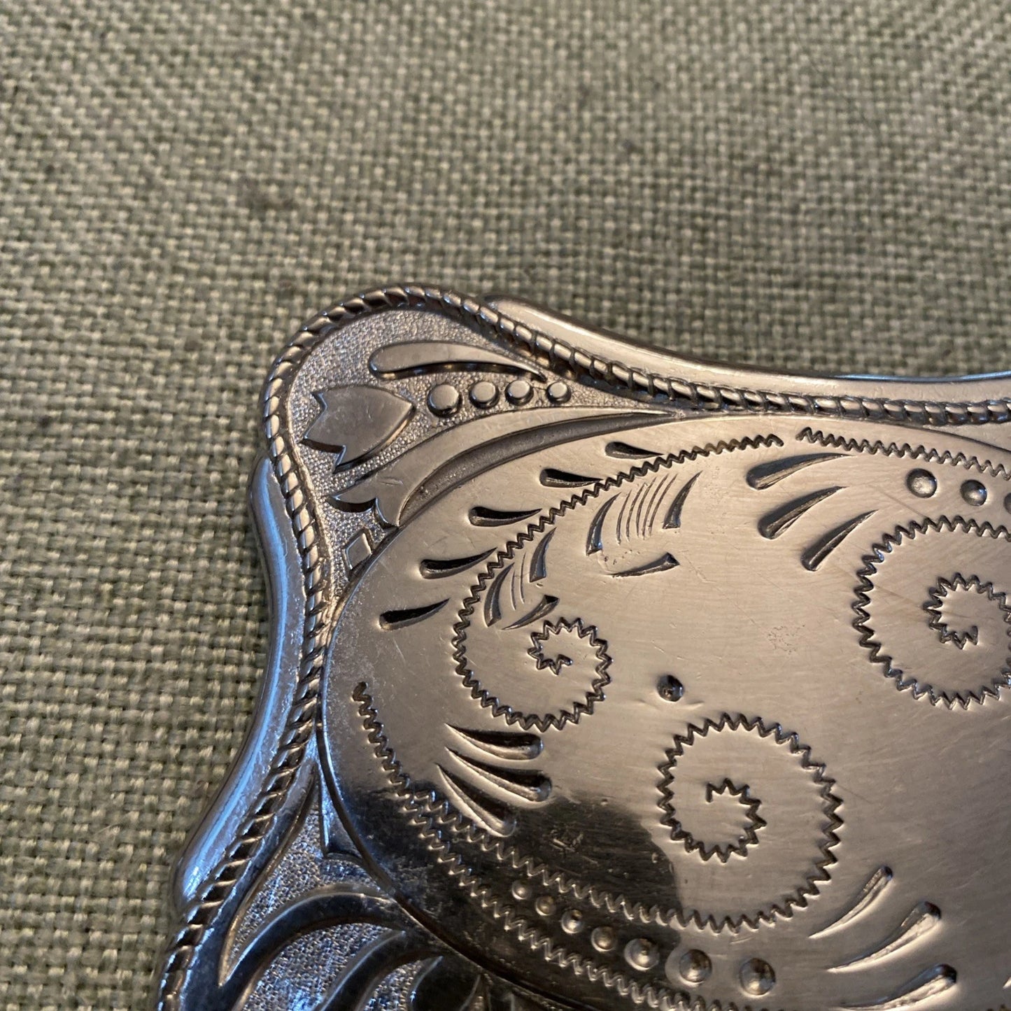 Wide Flower Filigree Engraved Western Belt Buckle