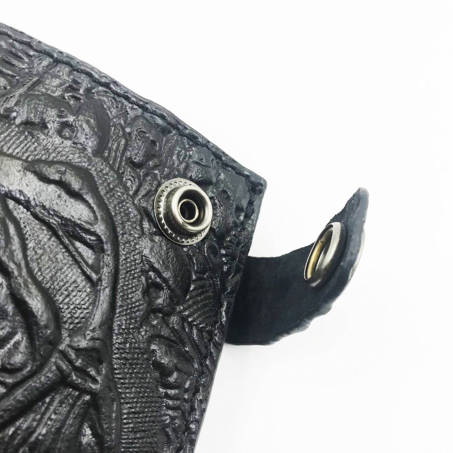 Retro Personality Men’s Wallet Demon – Skull Punk Rock Leather Chain Wallet, Anti-Theft Short Vertical Wallet