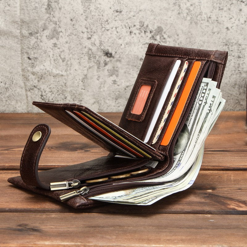 RFID Blocking Crazy Horse Leather Men’s Wallet with Vintage Style and Secure Compartments