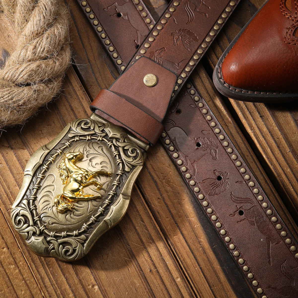 Unisex Vintage PU Leather Western Belt with Alloy Buckle