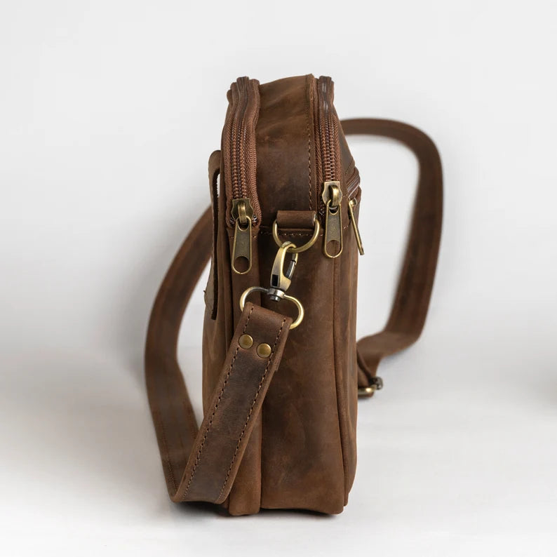 Men's Full Grain Leather Messenger Crossbody Bag
