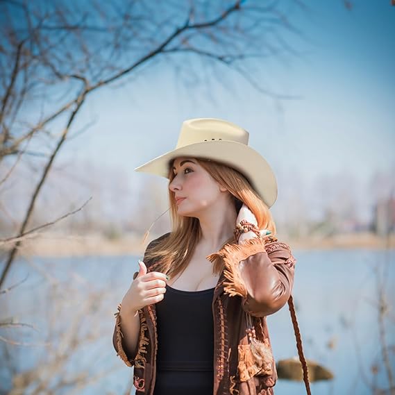 Straw Cattleman Cowboy Hat - Silver Concho Detail