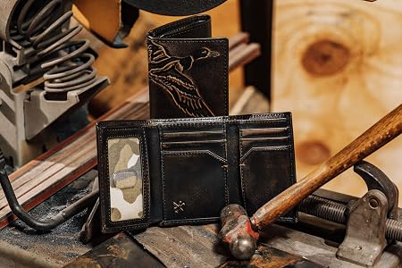 Embossed Duck Trifold Leather Wallet for Men