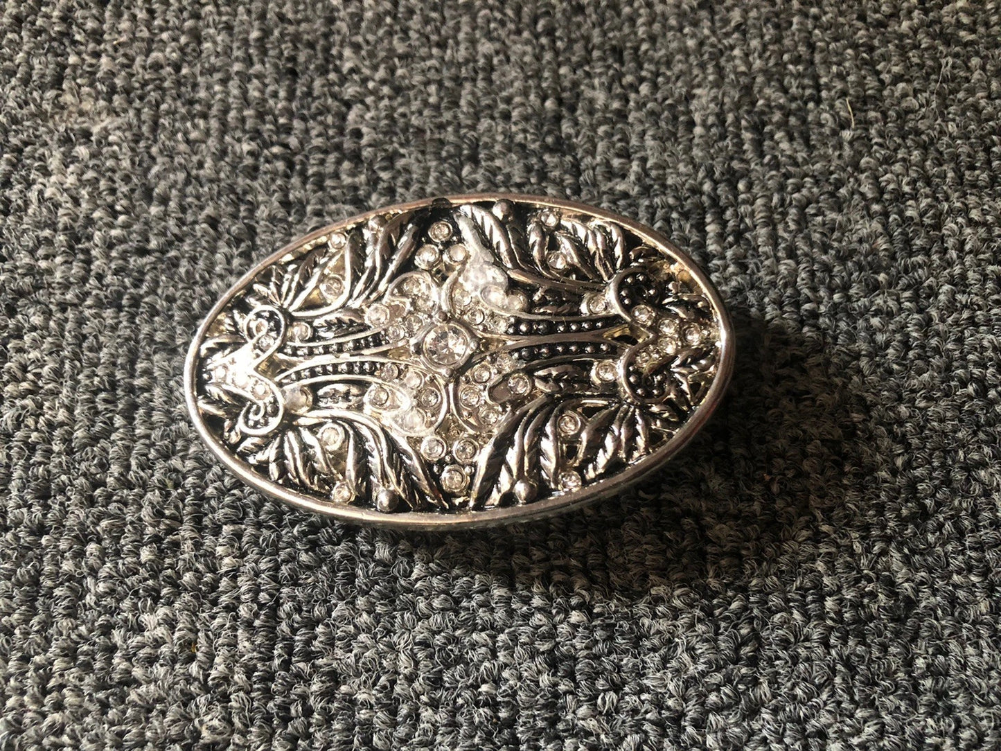 Floral Filigree Bling Belt Buckle - Silver Metal