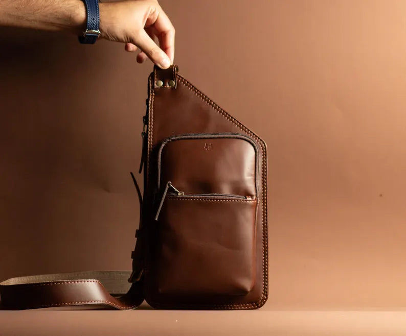 Men's Full Grain Leather RFID Crossbody Bag