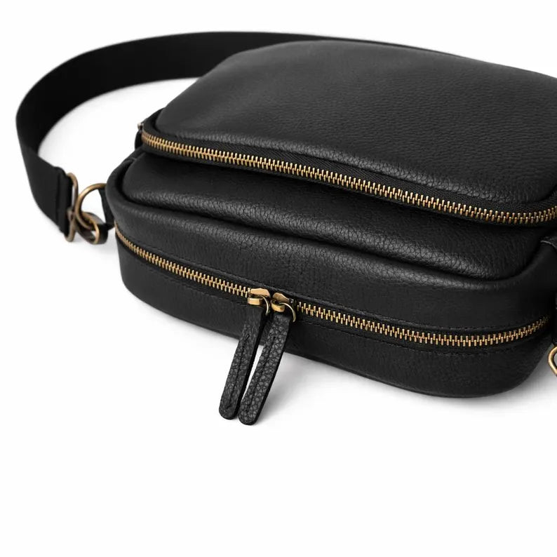 Men's Personalized Black Leather Messenger Bag