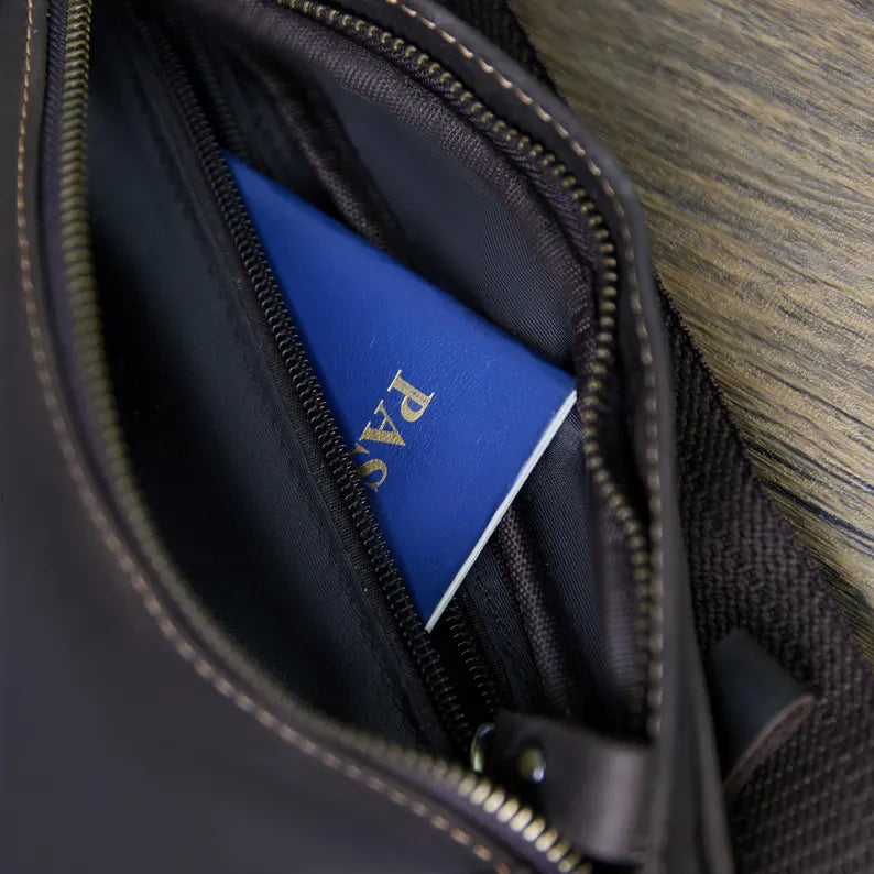 Men's Customized Leather Waist Pouch - Active Lifestyle