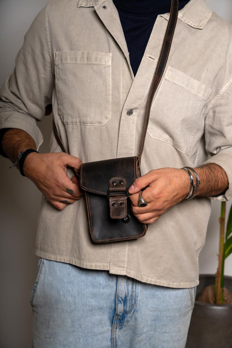 Men's Small Phone Crossbody Messenger Bag - Full Grain
