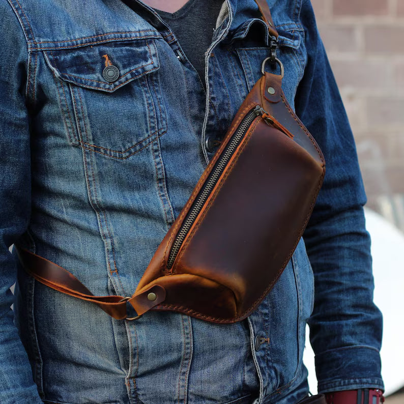 Unisex Brown Leather Fanny Pack - Crossbody Travel Pouch